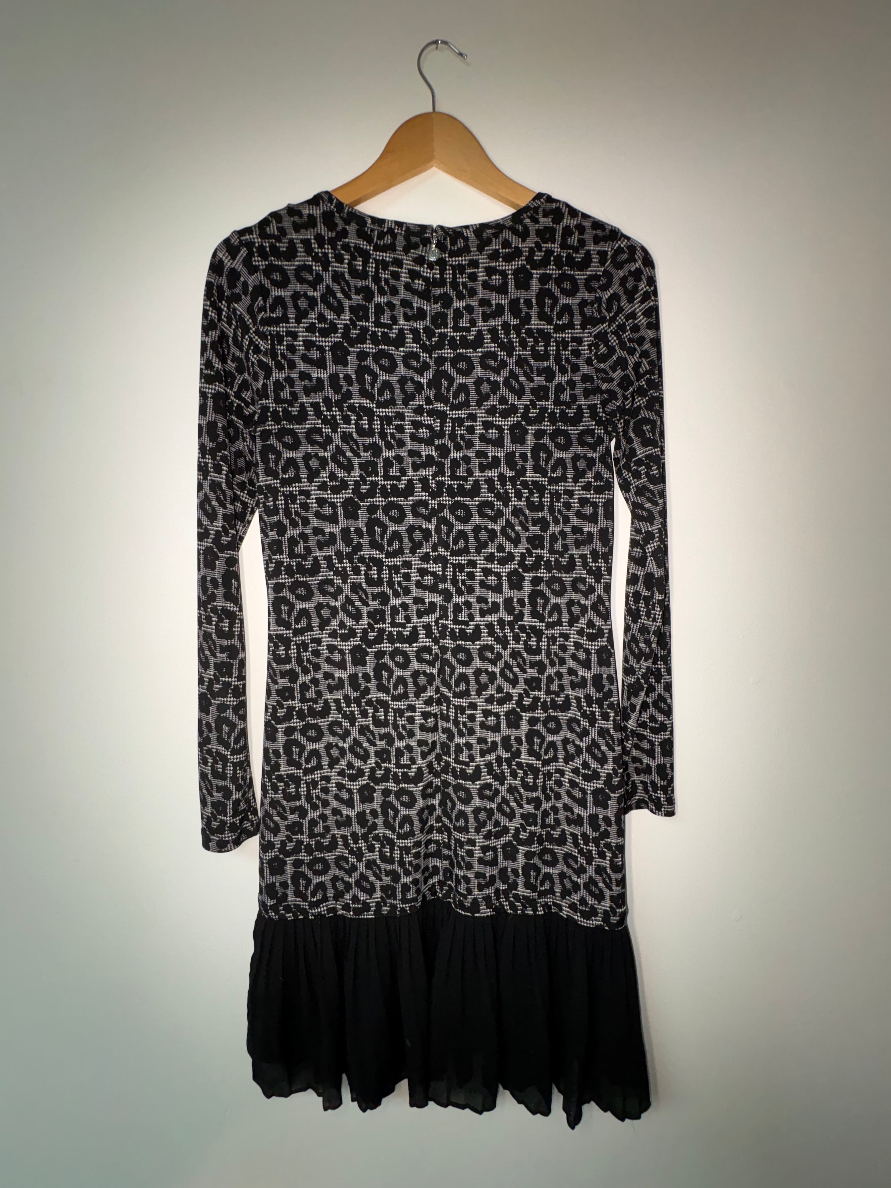 Michael Kors Gray Leopard Print Dress with Ruffled Hem |Size XS