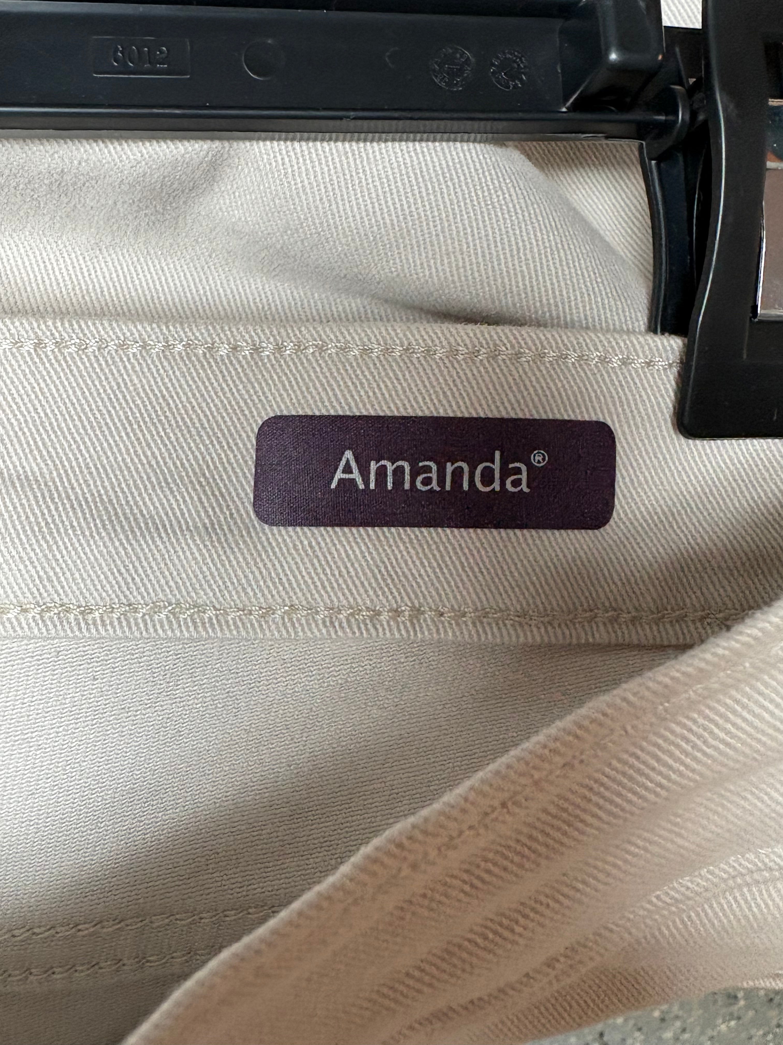 Gloria Vanderbilt Beige Amanda Jeans