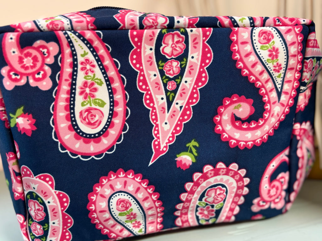 Paisley Make Up Bag 😍