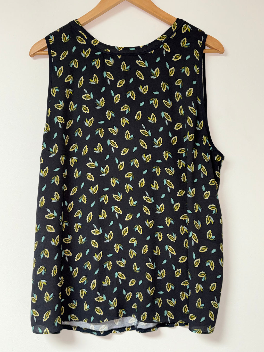 Loft Sleeveless Yellow & Navy Top