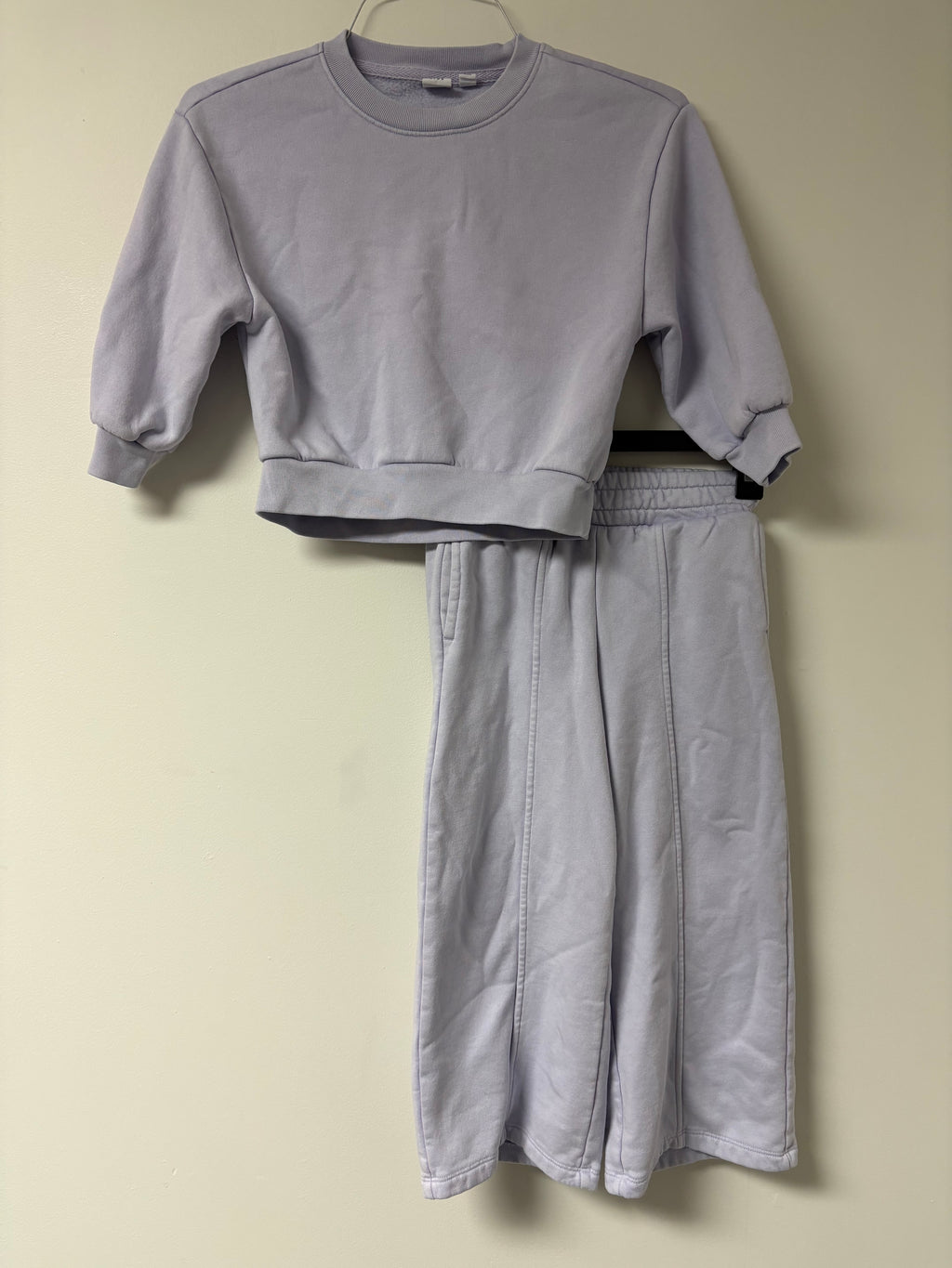 Girls Purple Wide-Leg Joggers | Size
4/5 | GAP Kids 😍🥰