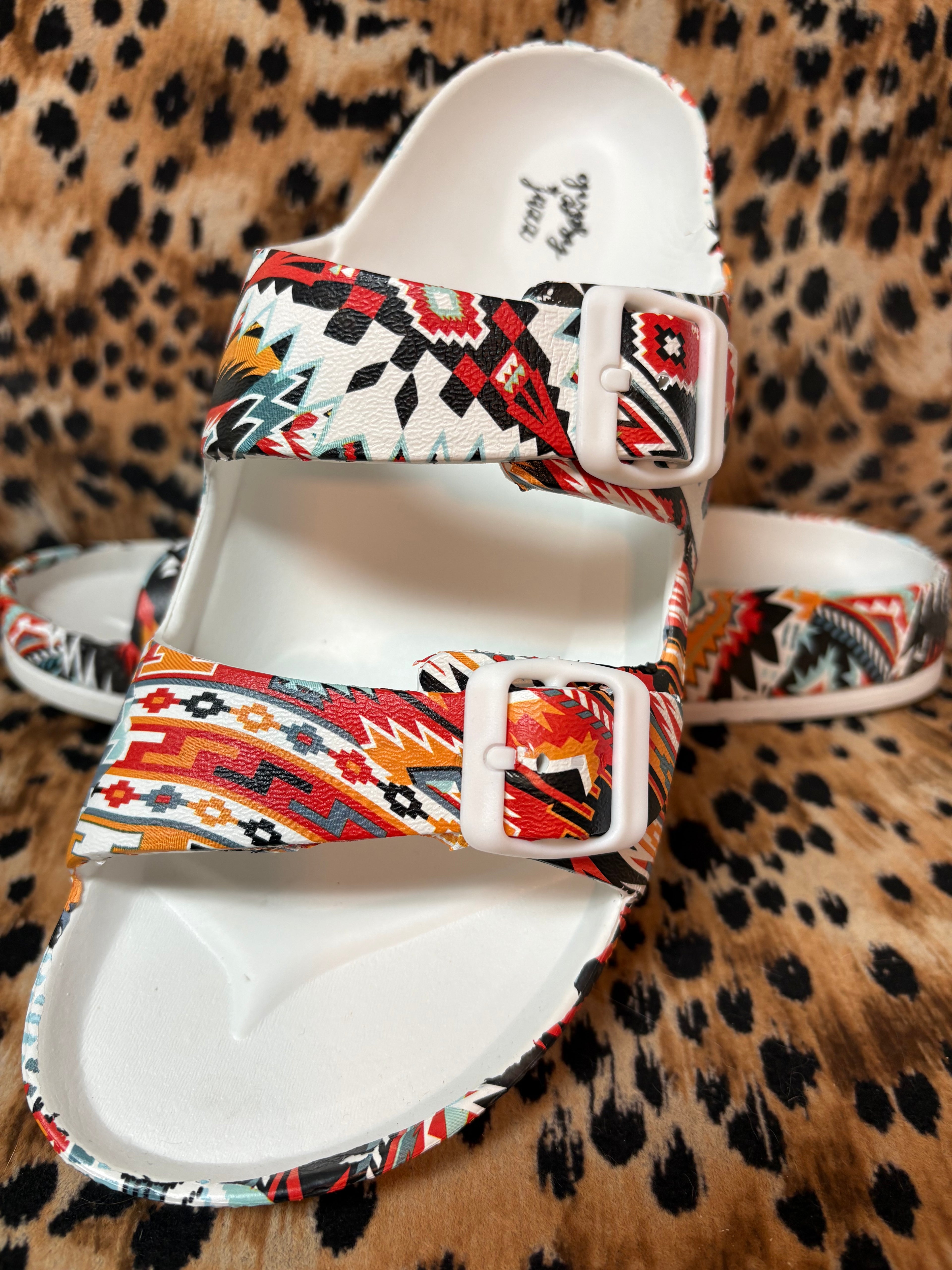 Gypsy Jazz Mama Mia Aztec Slides