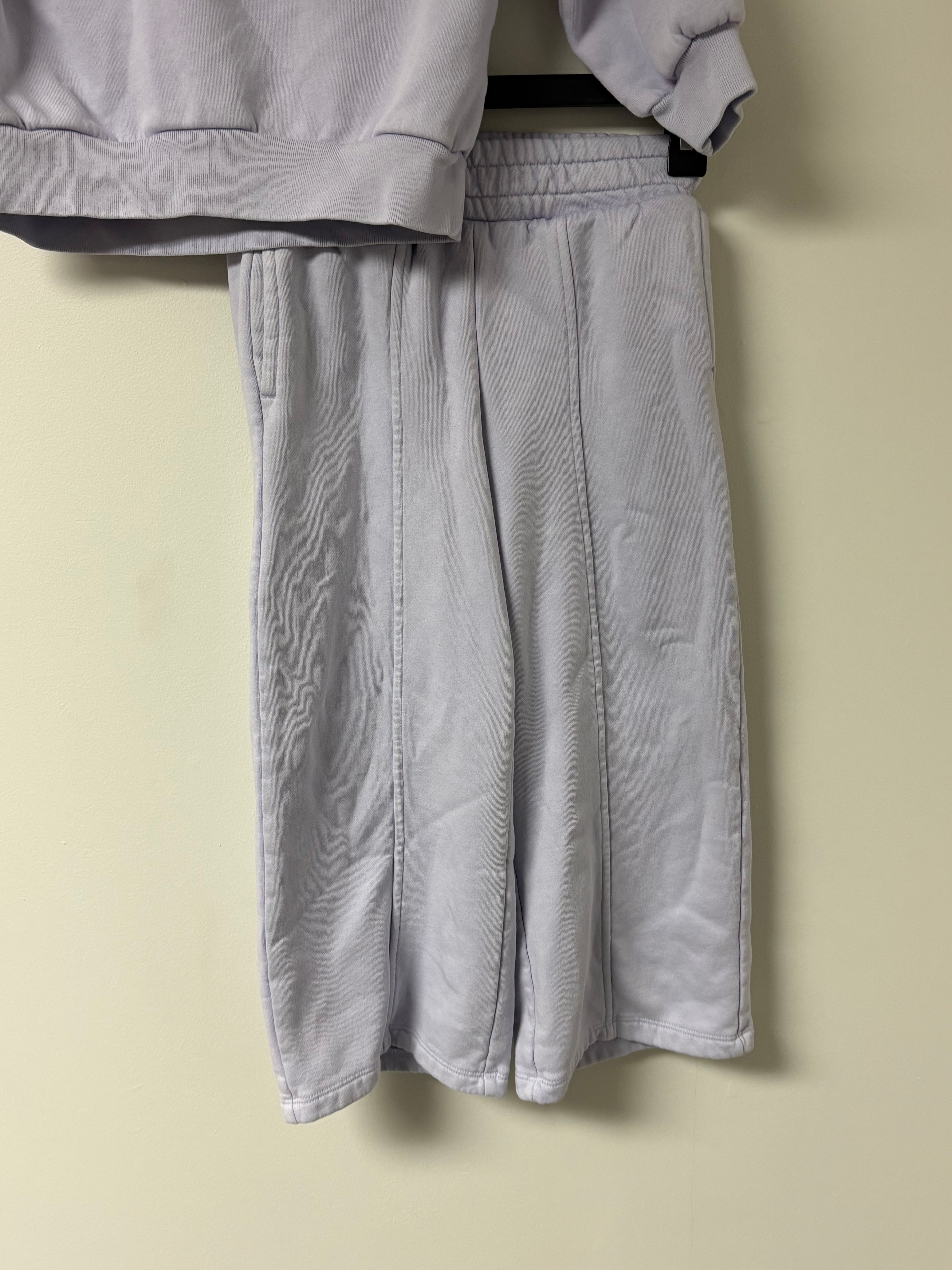 Girls Purple Wide-Leg Joggers | Size
4/5 | GAP Kids 😍🥰