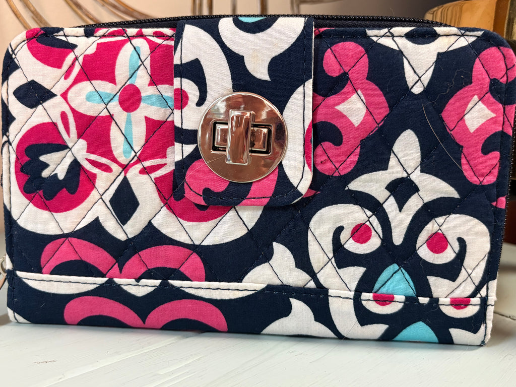 NGil Fabric Quilted Wallet