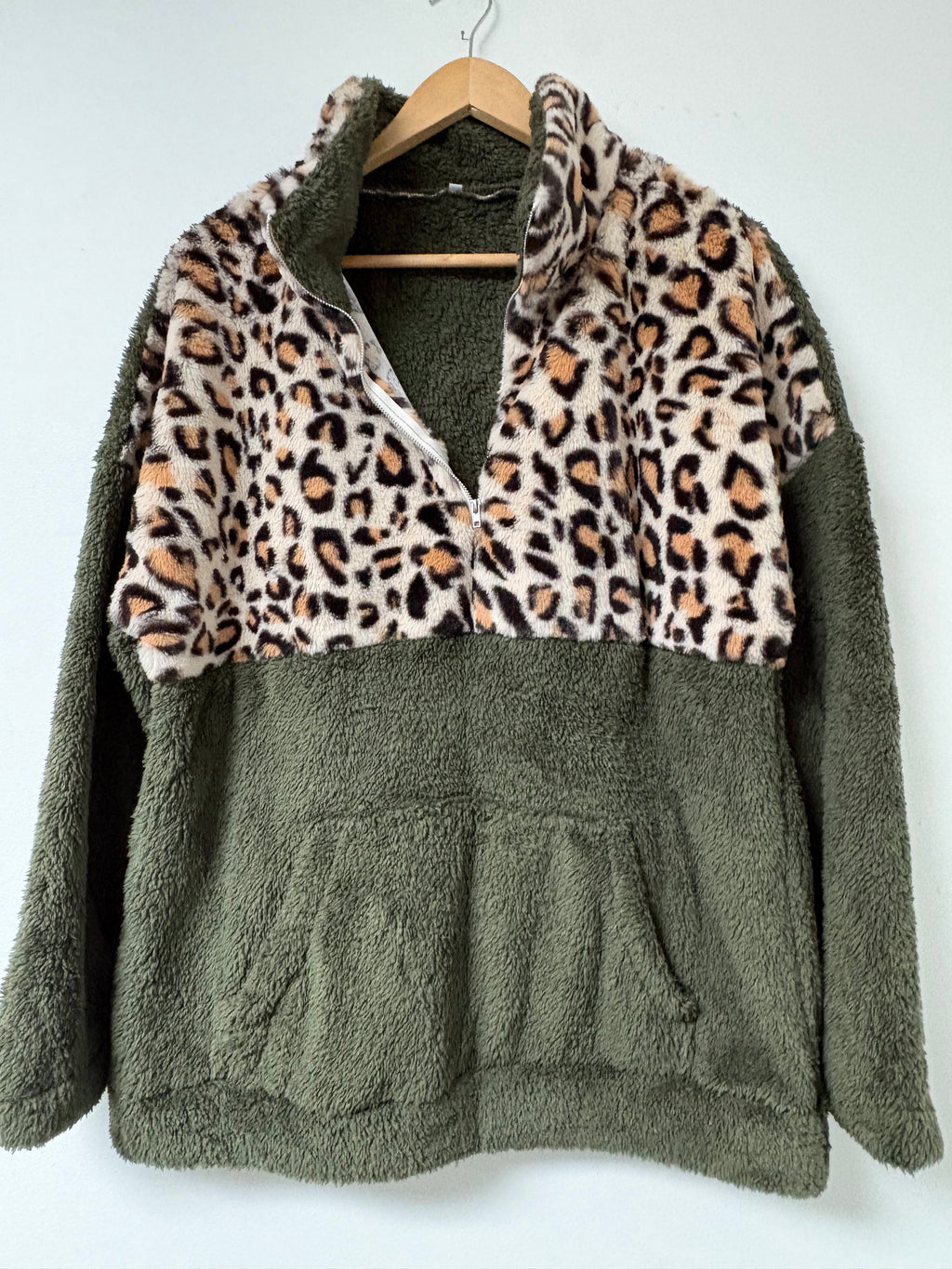 Women’s Olive Fleece with Leopard Print Accents | Let the Leopard 🐆 Roar This Winter! | Size XL